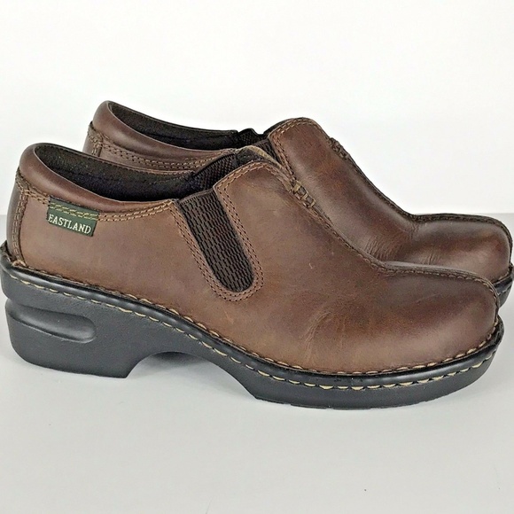 eastland leather clogs
